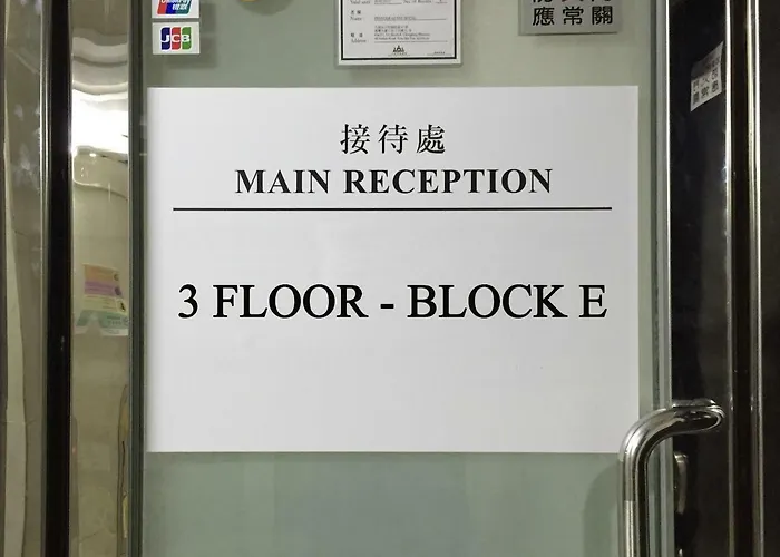 Skyline Hostel Hongkong